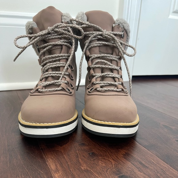 NEW Aspen Women’s Hiking Winter Snow Boots, “Nomad” size 7.5 SOLD! - Picture 8 of 8